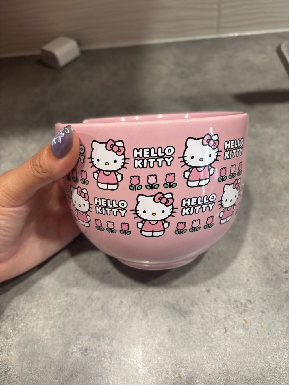 Hello kitty pink ceramic ramen bowl